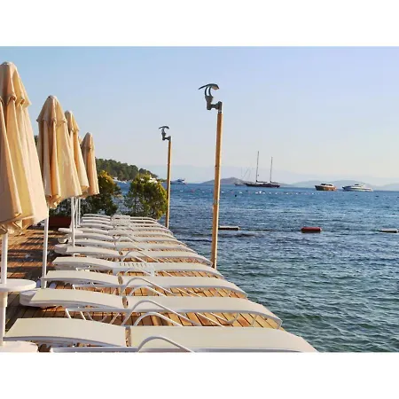 Mi Casa Beach Hotel Torba Bodrum 4* Torba