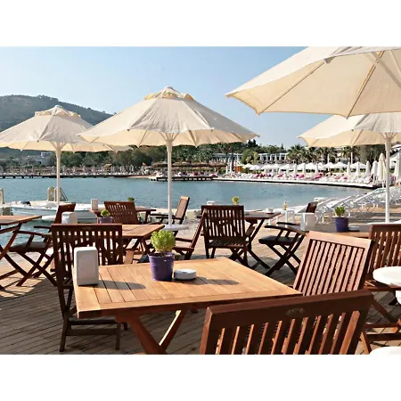 Mi Casa Beach Hotel Torba Bodrum 4*